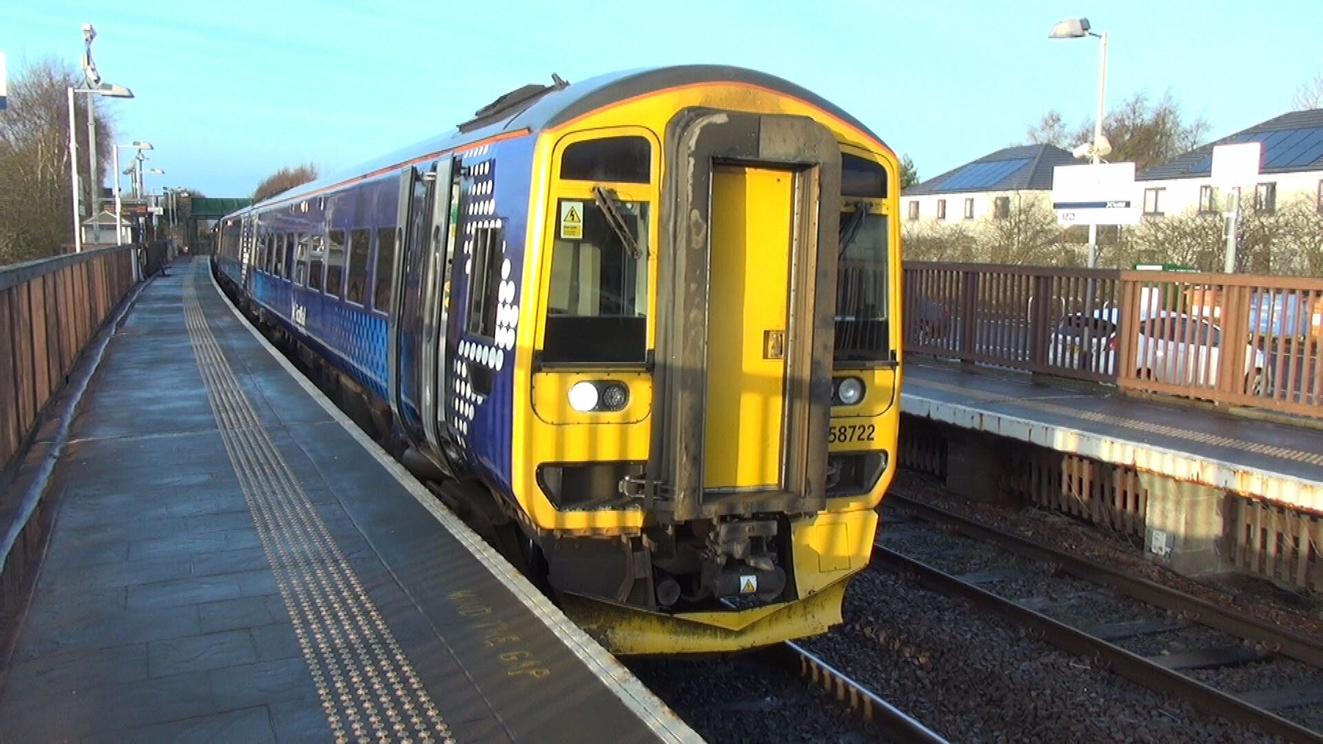 Cab Ride SCR17: Fife Circle - Edinburgh Waverley to Glenrothes-with-Thornton & Return